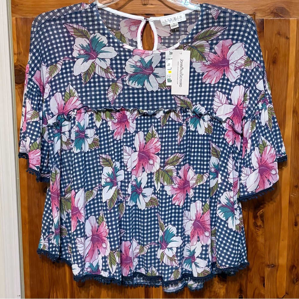 Studio JPR Gingham and Floral Top